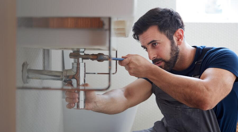 Professional water heater repair in Garden City, TX